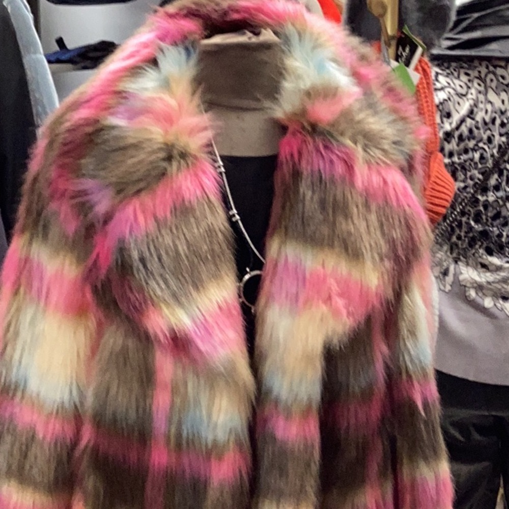 NVLT from Anthropologie Faux Fur Plaid Coat – Multicolor Pastel | Size M - Picture 5 of 7